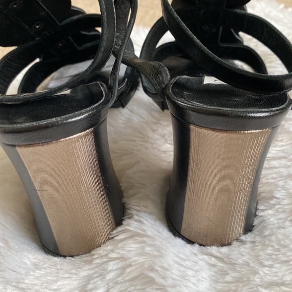 Wow shoes - Picture 4 of 7